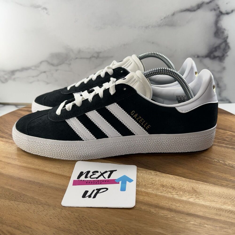 Mens size 8.5-adidas Gazelle ADV Black White Gold Sneakers FX6563 Sneakers
